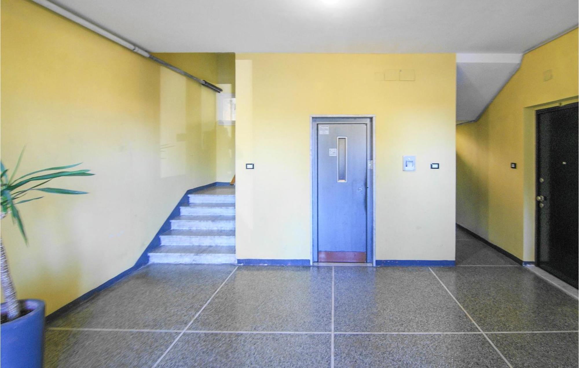 Cozy Apartment In La Spezia With Wifi Eksteriør billede