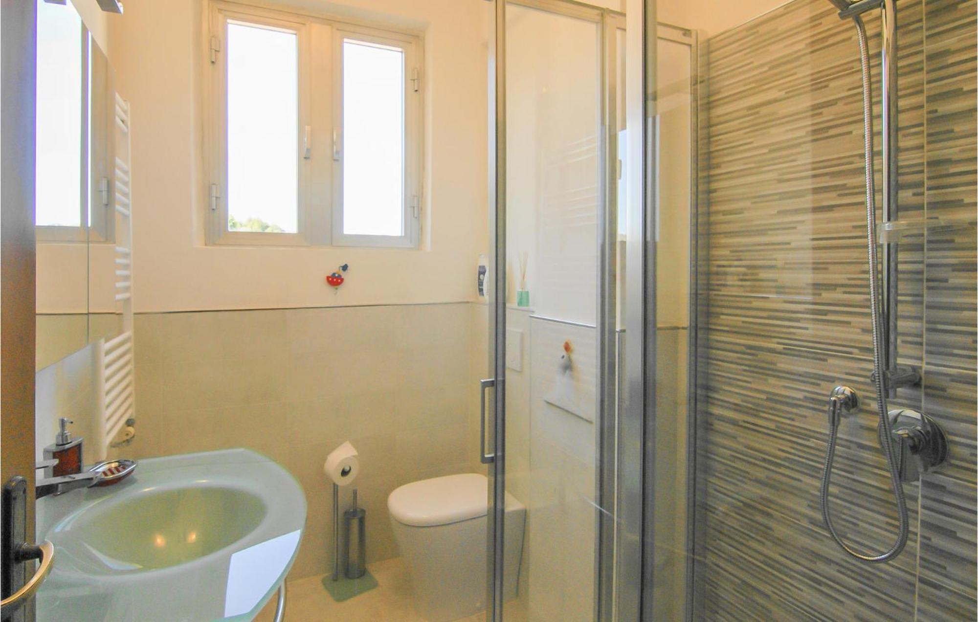 Cozy Apartment In La Spezia With Wifi Eksteriør billede